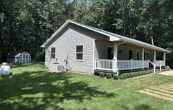 11 Timberlane Drive, Putnam, IL 61560