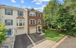 22 KINGSBRIDGE CT., WARRENTON, VA 20186