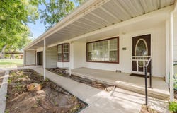 649 E Short Avenue, De Leon, TX 76444
