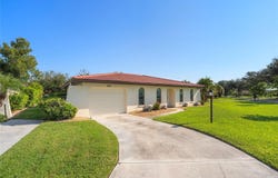 883 SHAMROCK Boulevard, VENICE, FL 34293