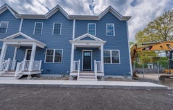 364 High St, Fall River, MA 02720