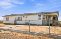 52900 E Bisson Rd, Reardan, WA 99029