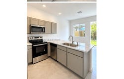 1088 NW 208th Ter, Miami Gardens, FL 33169