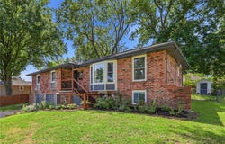7705 E 127th Street, Grandview, MO 64030
