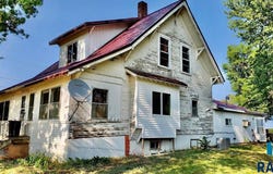 300 Ridge St, Jasper, MN 56144