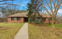 6424 State Road O, Fulton, MO 65251
