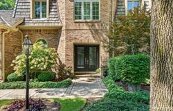 467 Le Provence Circle, Naperville, IL 60540