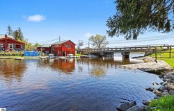 7774 E State Street, Central Lake, MI 49622