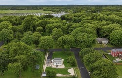 2 Fox Lane, Shoreham, NY 11786
