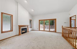 815 Wescott Square, Eagan, MN 55123