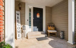 282 Le Beau Lane, St Charles, MO 63303