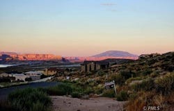 332 N Rainbow Dr, Greenehaven, AZ 86040