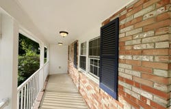 28 Rockleigh Drive, Ewing, NJ 08628