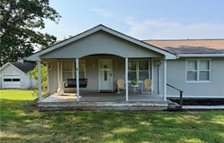 1368 Cedar Ridge Circle, Roach, MO 65787