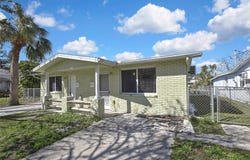 12527 1ST Isle, HUDSON, FL 34667