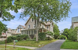 25 Cottage St, Great Barrington, MA 01230