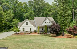 105 Laurel Forest Drive, Tyrone, GA 30290