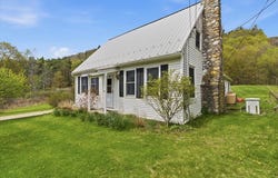 2154 US Route 7, Pownal, VT 05261