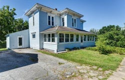 406 E 4th Street, Cameron, MO 64429