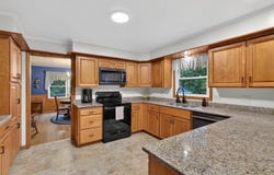 9050 Ader Lane, Marshfield, WI 54449