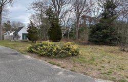 26 Bob-O-Link Lane, West Yarmouth, MA 02673