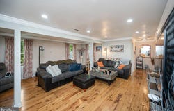 3932 OAKDALE Circle, TRIANGLE, VA 22172