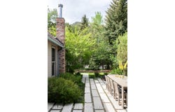 1006 E Cooper Avenue, Aspen, CO 81611