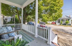 21 Cleveland Street, Charleston, SC 29403