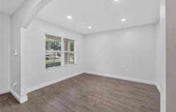 9637 TRONCAIS Circle, THONOTOSASSA, FL 33592