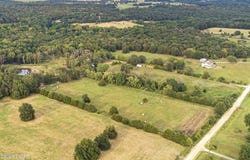 1072 NE 55th Road, Lamar, MO 64759