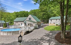 2 Betty Lane, Waterboro, ME 04030