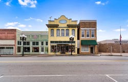 208 E Main Street, Union, SC 29379-0208