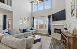 105 Bluewood Drive, Red Oak, TX 75154
