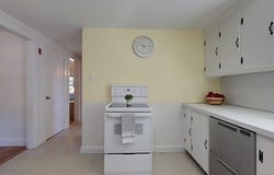 16 Rangeway Rd, Billerica, MA 01862