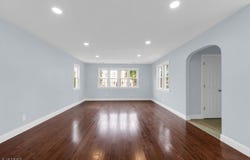 362 E Clay Ave, Roselle Park Boro, NJ 07204-2153