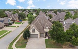 7378 E 111th Place S, Bixby, OK 74008
