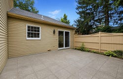 2648 E Windermere Woods Drive, Bloomington, IN 47401