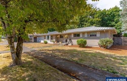 436 High St N, Monmouth, OR 97361