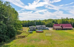 17 S Chester Road, Chester, ME 04457