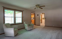 215 E Filmore Street E, Winterset, IA 50273