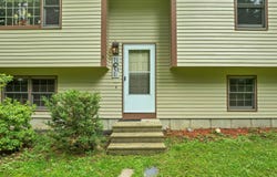 11 Dodge Road, Hampton Falls, NH 03844