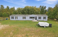 4358 Witmere US-131, S, Charlevoix, MI 49720