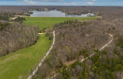 2903 Valley View Drive, Innsbrook, MO 63390
