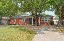 1009 Zelda Drive, Hurst, TX 76053