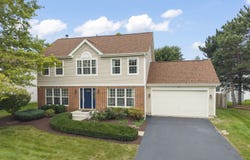 71 Cold Spring Court, Aurora, IL 60506
