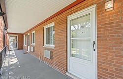 2915 W 13 Mile Road, Royal Oak, MI 48073