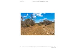 914 County Road 351, Hondo, TX 78861