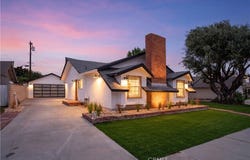 3001 Saint Albans, Los Alamitos, CA 90720