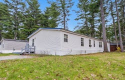 33 Theodore Drive, Brunswick, ME 04011