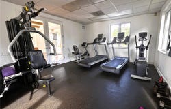 6703 N Kendall Dr, Pinecrest, FL 33156